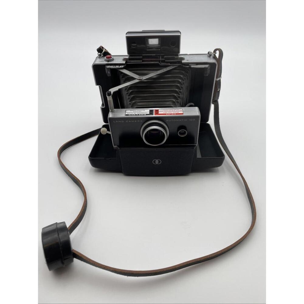 Vintage Polaroid Automatic 100 Land Camera With Case Cold Clip #193 Untested